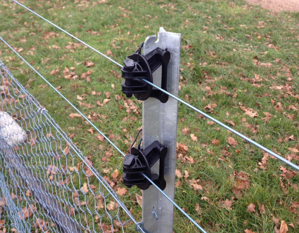 Jio Pinlock Insulator | Fencing Accessories | Waratah Fencing